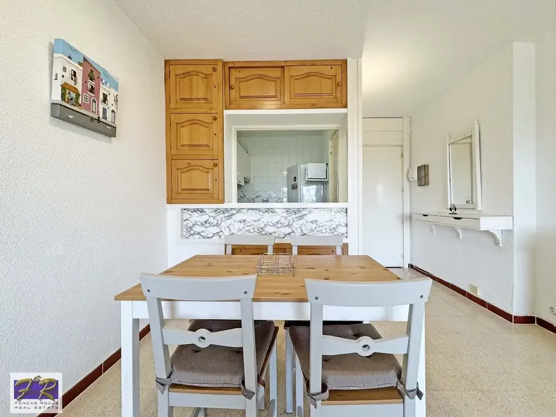 Discover this wonderful investment or residence opportunity in one of the most coveted residential complexes in the area. This imp — photo 11