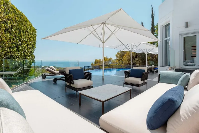 Luxury Villa in Anchorage Hill, Bendinat: Exquisite Coastal Living — photo 2