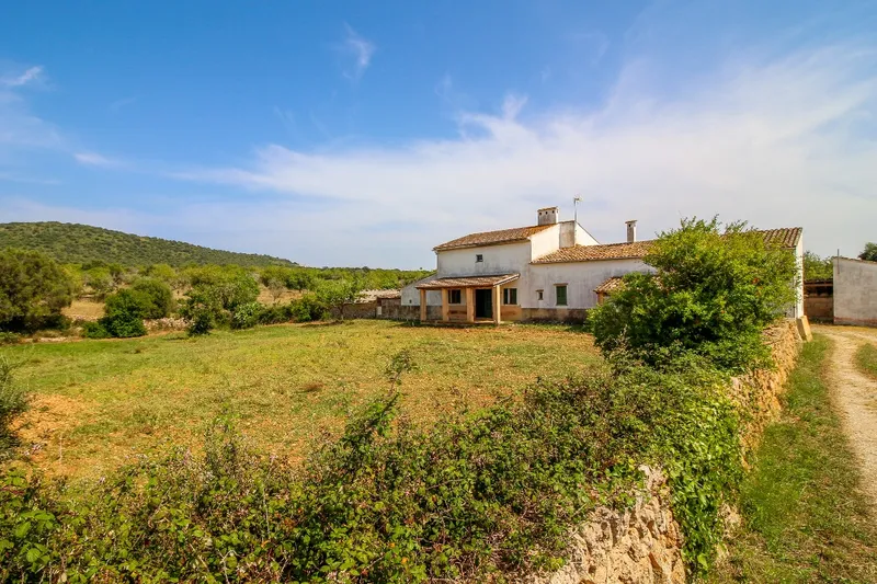 Discreet Listing - Exceptional Ecological Estate near Manacor — photo 1