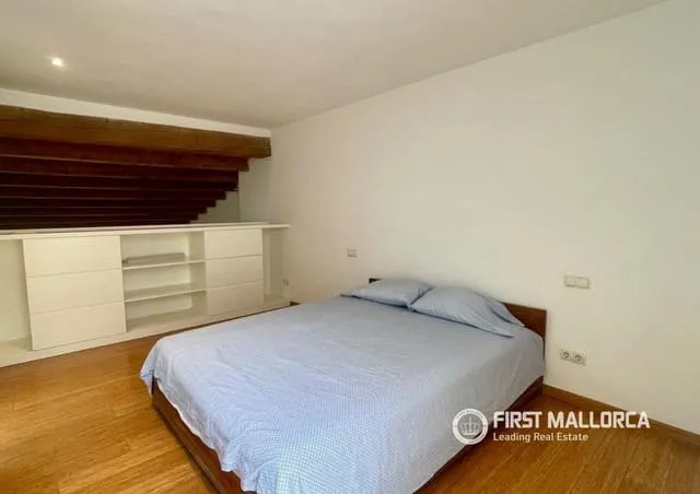 Penthouse for rent in Cort, Palma de Mallorca, Mallorca — photo 12