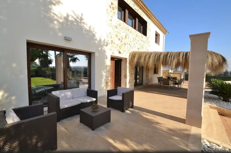 Casa con piscina en alquiler en Muro - Cami de son Mieres — photo 10