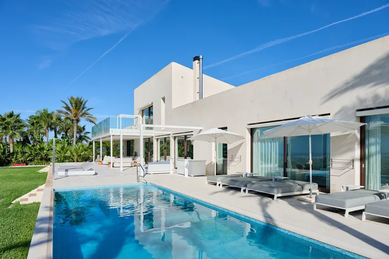 Mediterranean luxury villa with breathtaking views in Puntiró - Marcel Remus Real Estate — photo 4