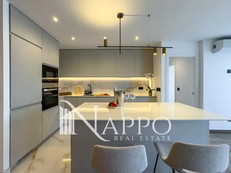 Nappo Real Estate is pleased to present this exclusive apartment in the strategic location between the neighborhoods of Son Dameto and Son Rapiny — photo 10