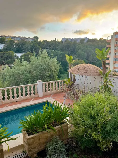 Mediterranean villa with sea views in El Terreno — photo 4