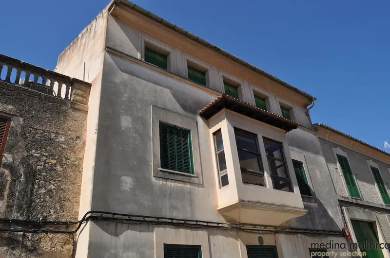 House in Sant Joan with preliminary project for urban hotel — photo 3