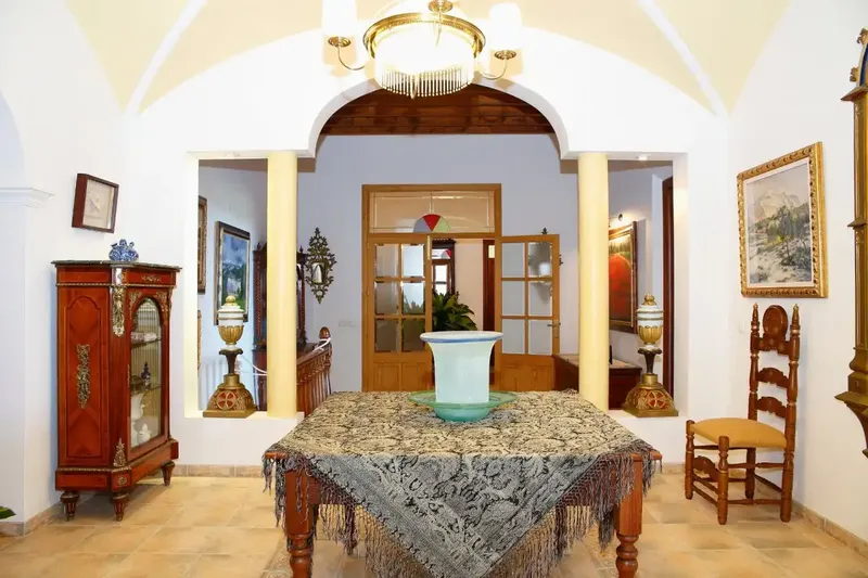 Immense manor house with unbeatable views of Alcudia Bay — photo 10