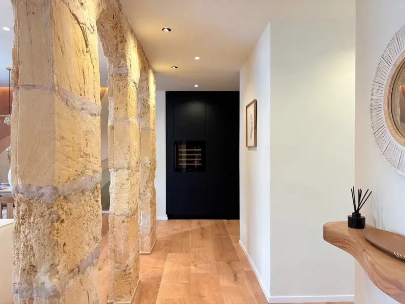 Renovated 2-bedroom flat in Foners, Palma — 700 m from the beach, furnished and ready to move in — photo 10