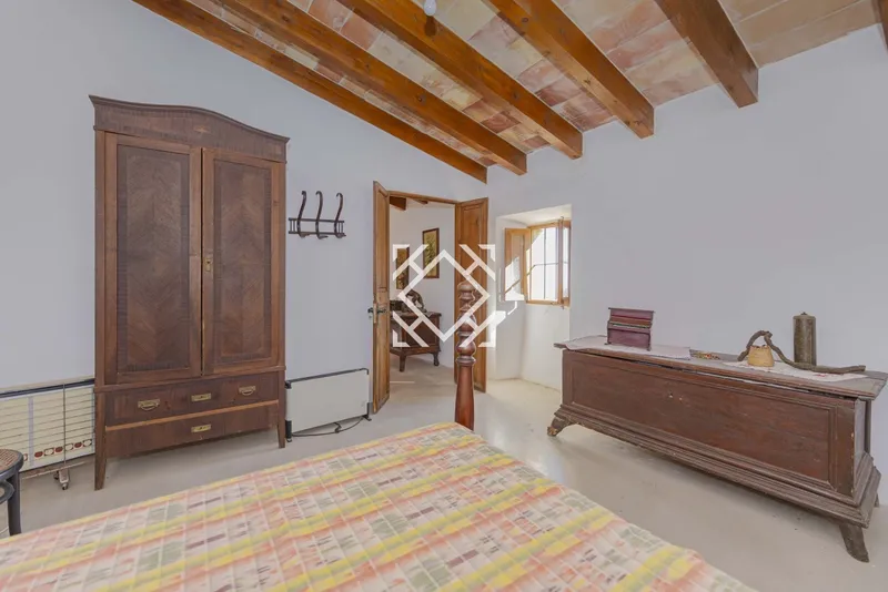 Exclusive country estate with an elegant residence and spectacular sea and mountain views for sale in Escorca, Mallorca. — photo 3