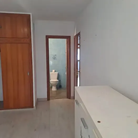 Piso en venta de 4 habitaciones: Llevant, Pere Garau — photo 3