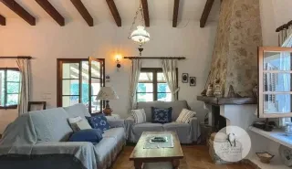 Charming Mallorcan Finca with ETV for Sale near Pollensa — photo 6