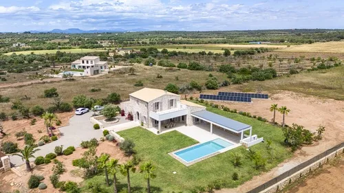 Recently built Finca for Sale in Ses Salines — photo 1