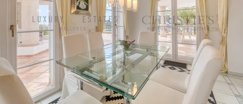 Mediterranean villa in Puerto de Andratx with harbor and sea views — photo 8