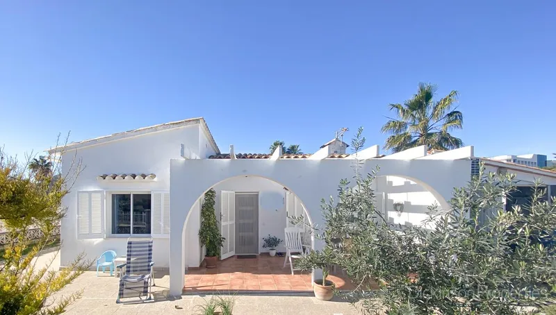 House for sale in Puerto de Alcúdia, Alcúdia, Mallorca, Baleares, Spain — photo 1