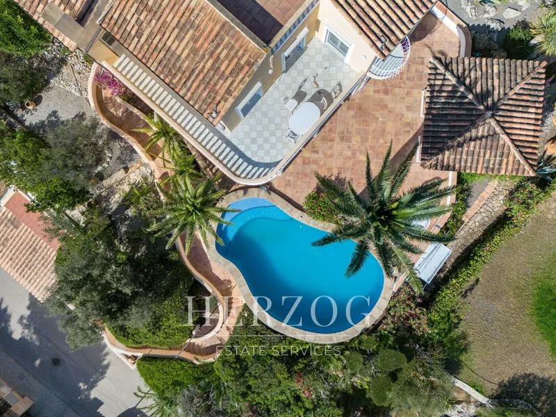 Mediterranean villa with spectacular harbor and sea views in Port d'Andratx — photo 4