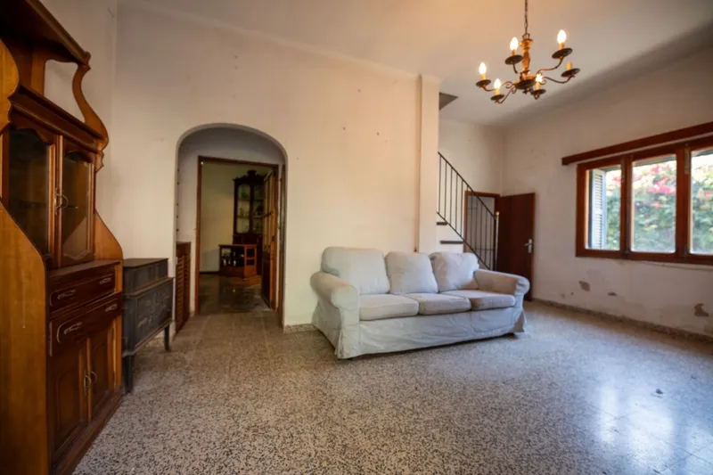 Property to renovate in Deià centre — photo 4