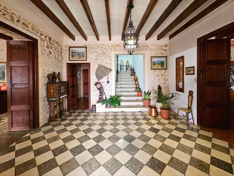 Rustic Finca in Lloret de Vista Alegre — photo 7