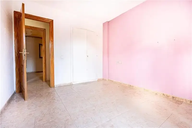 Apartment in Nou Llevant area. Approximately 90m² plus balcony. — photo 6