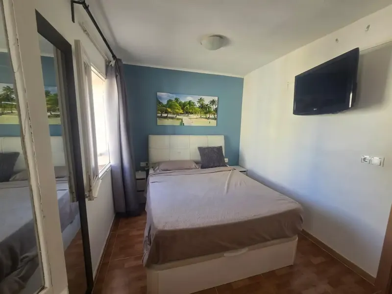 Piso reformado, solo falta cambiar ventanas a climalit. — photo 12