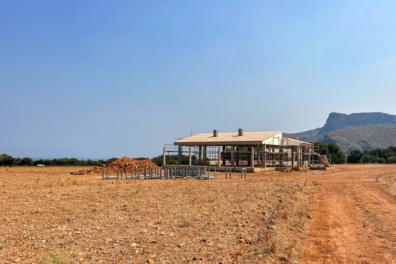 Natural idyll with approved shell construction on a large rural plot — photo 2