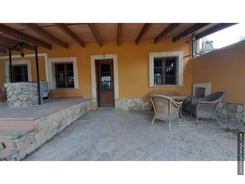 Rental of independent house or villa on Calle Nou — photo 2