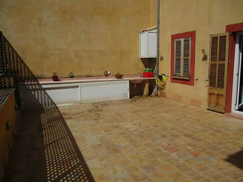 Beautiful first-floor flat without lift, loft-style renovated in Pont d'Inca, about 80 m², with two double bedrooms and large living room — photo 2