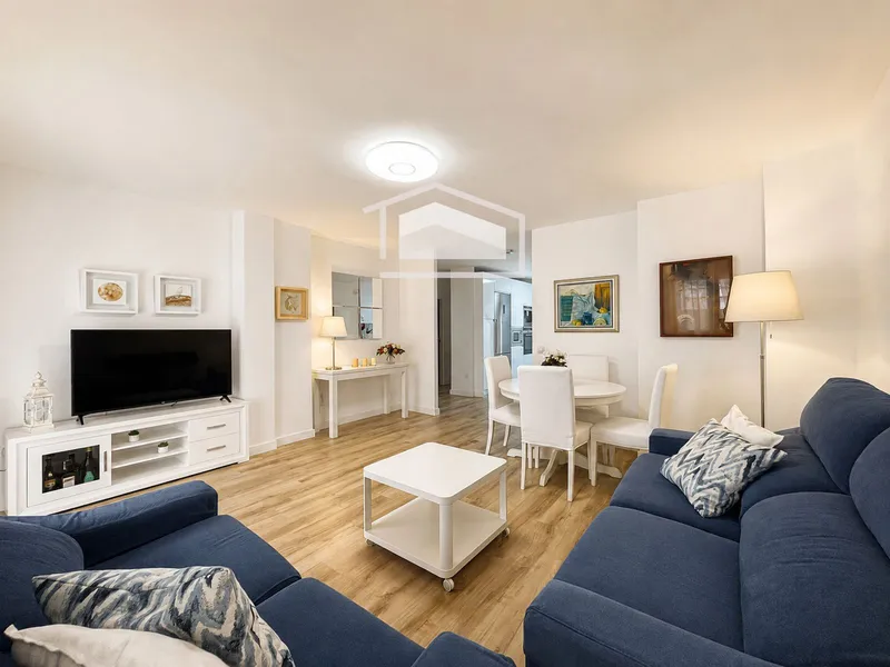 Spacious flat with large terrace and parking in the port area of Colònia de Sant Jordi — photo 7