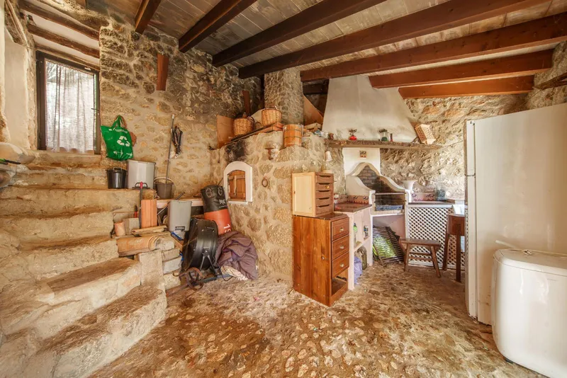Cozy 204 m2 house with garden in Esporles — photo 12