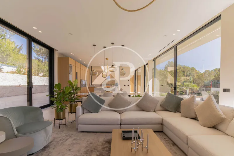 Sea-view villa for sale in Costa d’en Blanes — photo 9