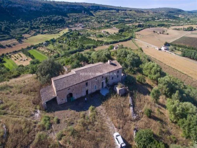 Renovation Project - Finca Manacor Mallorca for Sale — photo 1