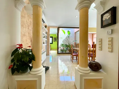 Exclusive detached villa with pool for sale in El Toro, next to Port Adriano — photo 6