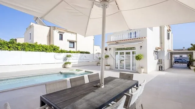 Villa for sale in Son Ferrer, Calvià, Mallorca — photo 4