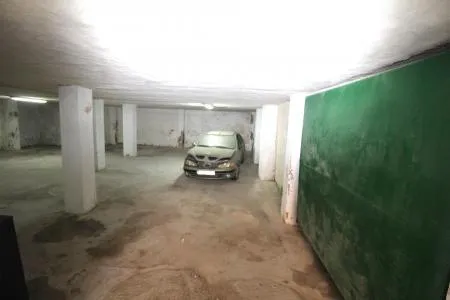 Garage - Llucmajor (S'Arenal), Built Surface 236m², 200m Distance to the Sea — photo 3