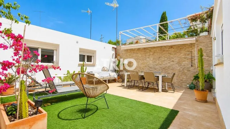 Terraced house for sale in Son Dureta — photo 1
