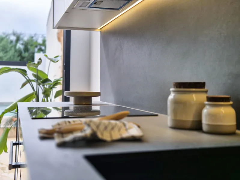 Maria de la Salut: Beautifully renovated townhouse with pool — photo 12