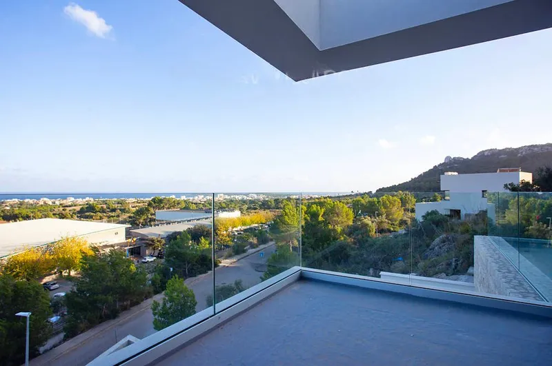 Newly built villa with all luxurious details — photo 9