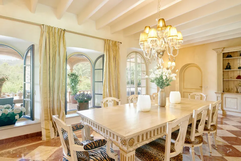 Magnificent manor house on a picturesque plot - Marcel Remus Real Estate — photo 10
