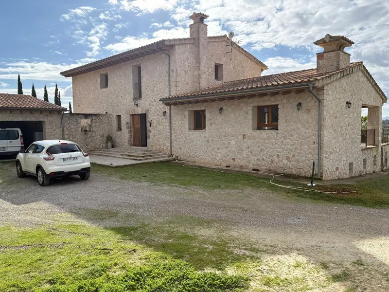 Rural or Farmhouse in Lloret de Vistalegre, Province of Balearic Islands — photo 4