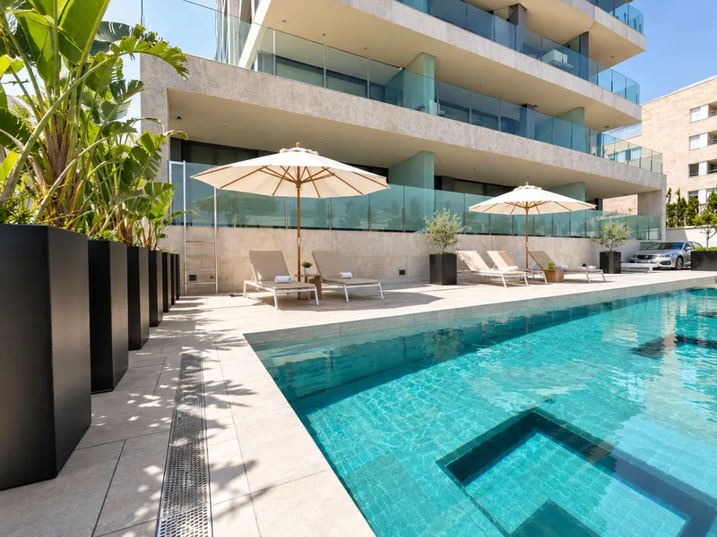 HL 401 · Luxury Apartment for sale in Palma with Panoramic Sea & Harbour Views — photo 4