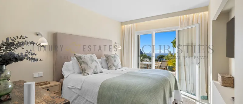 Renovated apartment in Cala Llamp in Puerto Andratx with sea view — photo 6