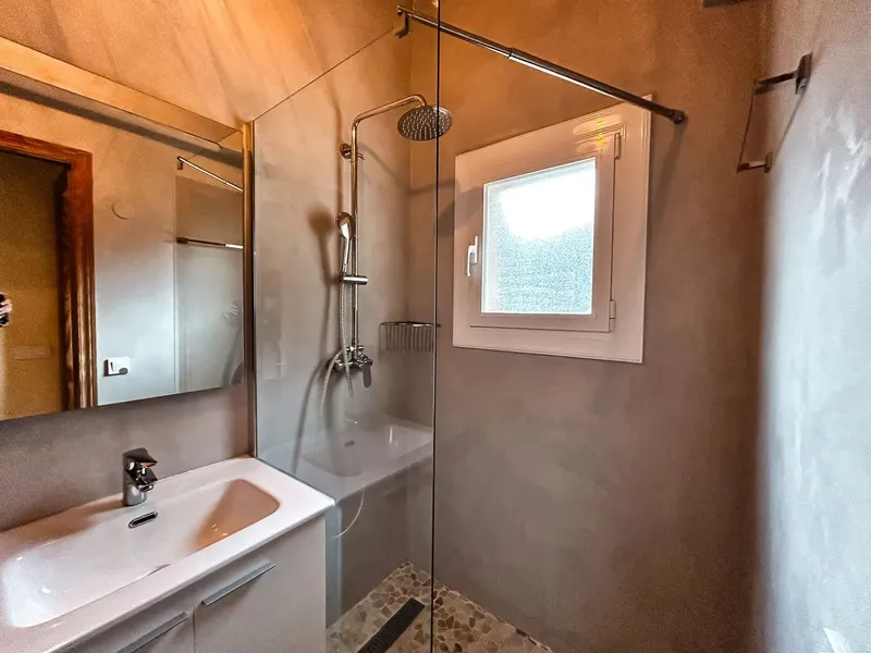 Villa with Holiday Rental License for Sale in Galilea — photo 1