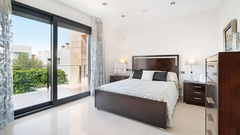 Villa for sale in Ciudad Jardín — photo 10