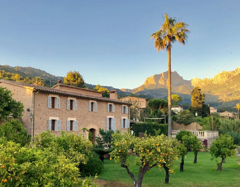 Dream finca with garden oasis and pool for long-term rental — photo 1