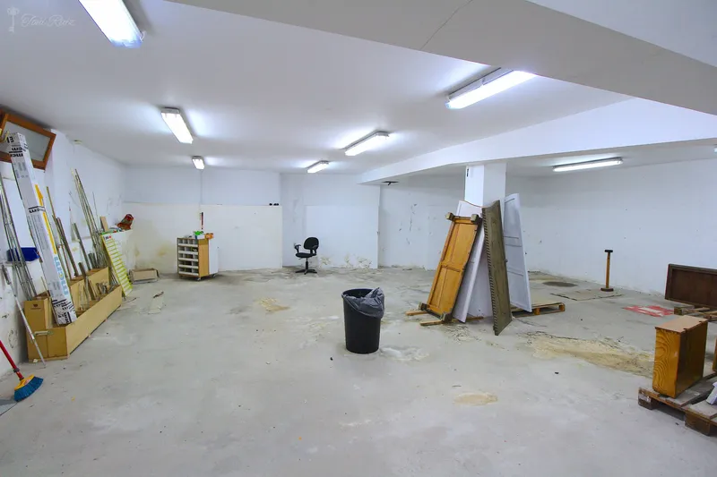 L9 - Commercial Premises for Sale — photo 1