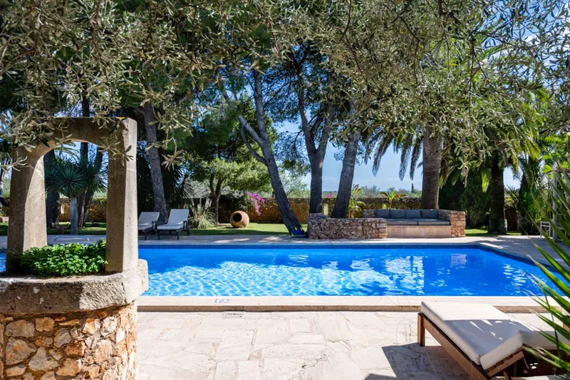 Historic estate with agroturismo license and vineyards near Porto Colom — photo 9
