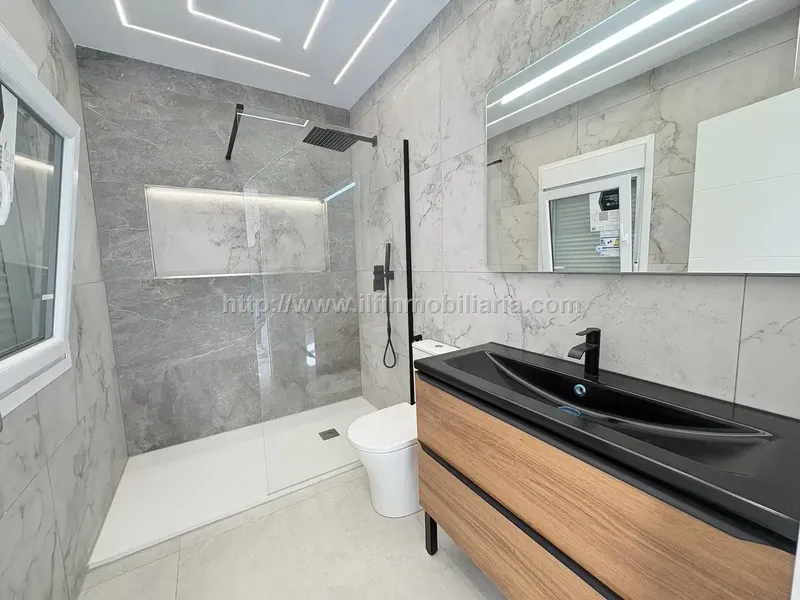 Brand New! Premium First Floor of 121 m² with Spectacular LED Design and Balcony — photo 12