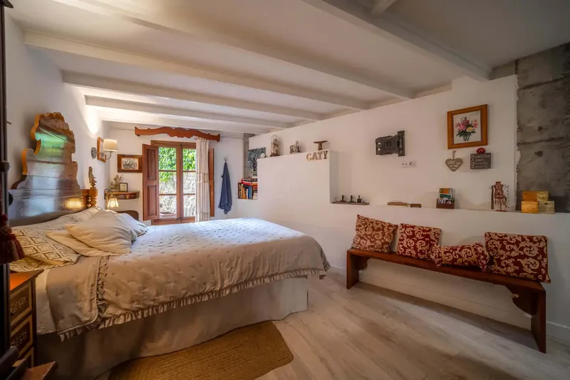 Exclusive Industrial-Style Ground Floor in the Heart of Sineu — photo 8