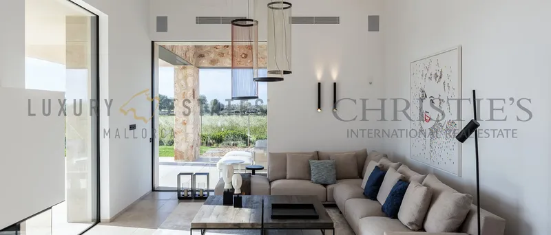 Modern new build natural stone finca near Santanyi in the southeast of Mallorca — photo 2