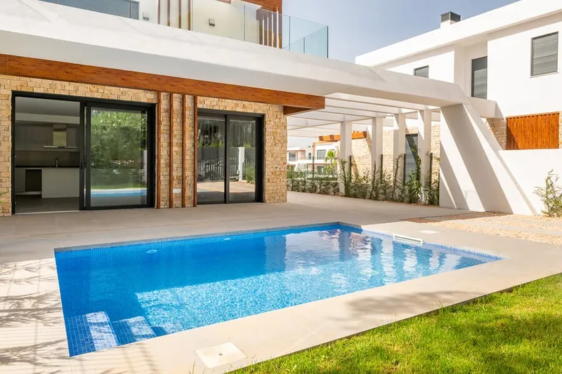 Semi-detached new build chalet with large garden for sale in Cala Ratjada — photo 2