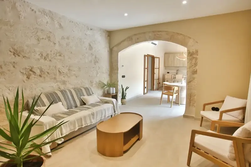 Exquisite 19th-century village house: Luxury renovation near Playa de Muro — photo 2