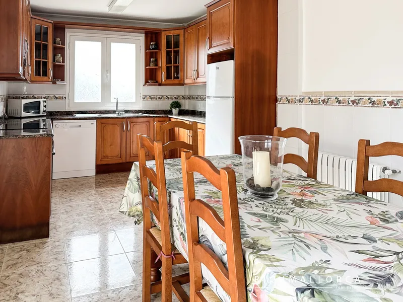 Villa with 2 flats in sought-after area — photo 8